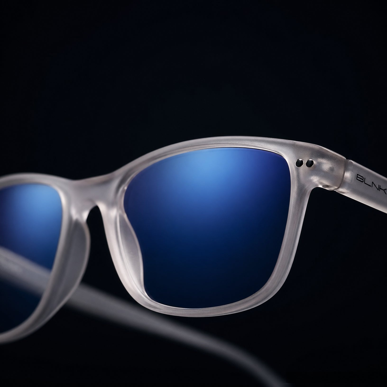 E1086 C7 Rectangle Screen Glasses | Smoke Grey