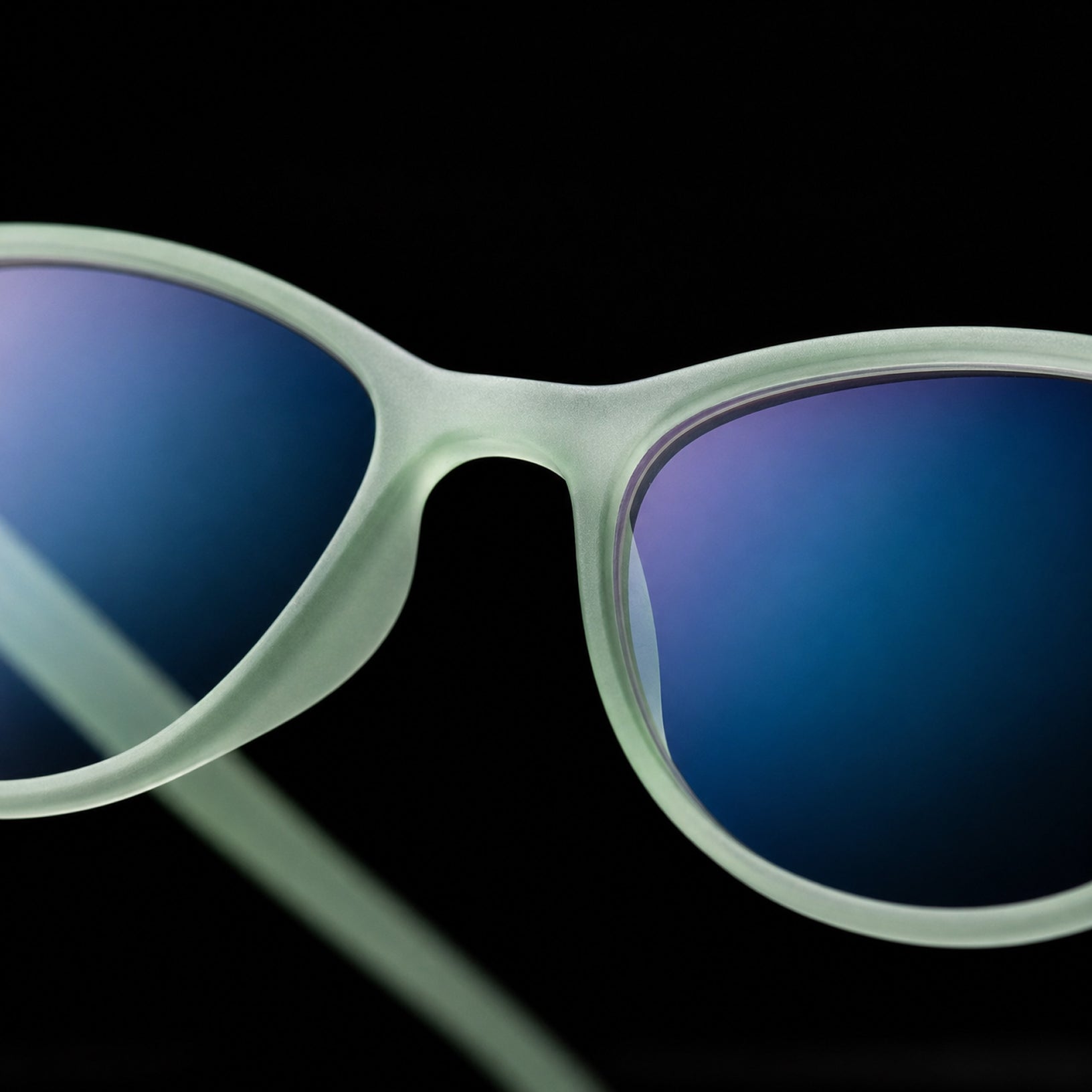 E1075 C8 Cateye Screen Glasses | Valley Green