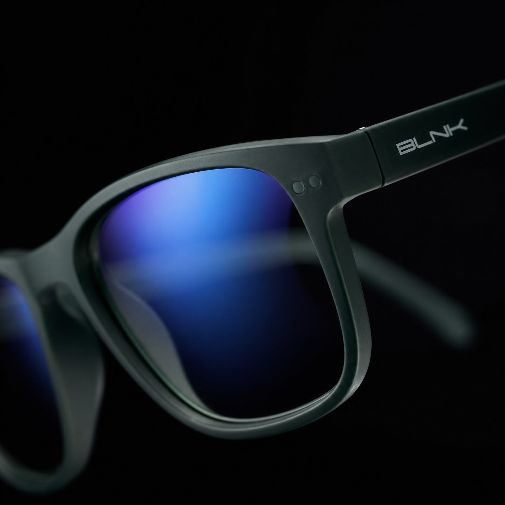 E1086 C5 Rectangle Screen Glasses | Army Green