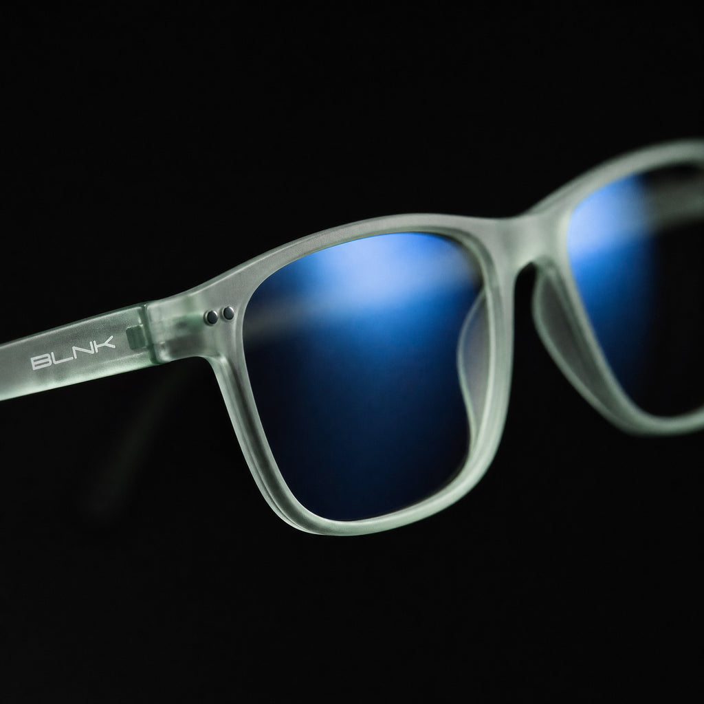 E1086 C8 Rectangle Screen Glasses | Valley Green